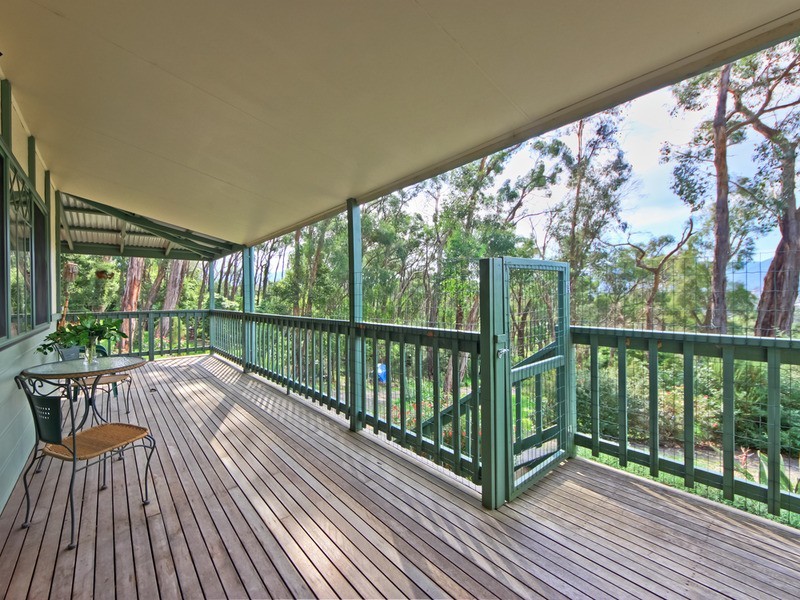 100 Healesville-Yarra Glen Road, Healesville VIC 3777