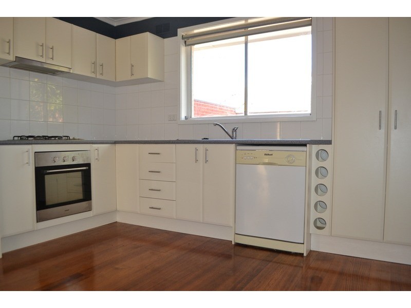 15 Croydondale Drive, Mooroolbark VIC 3138