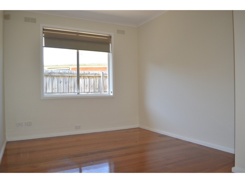 15 Croydondale Drive, Mooroolbark VIC 3138