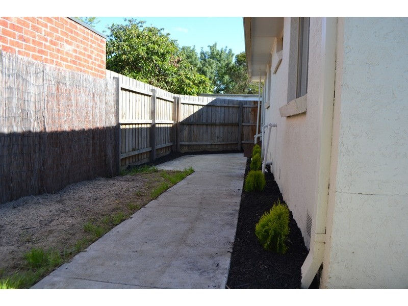 15 Croydondale Drive, Mooroolbark VIC 3138