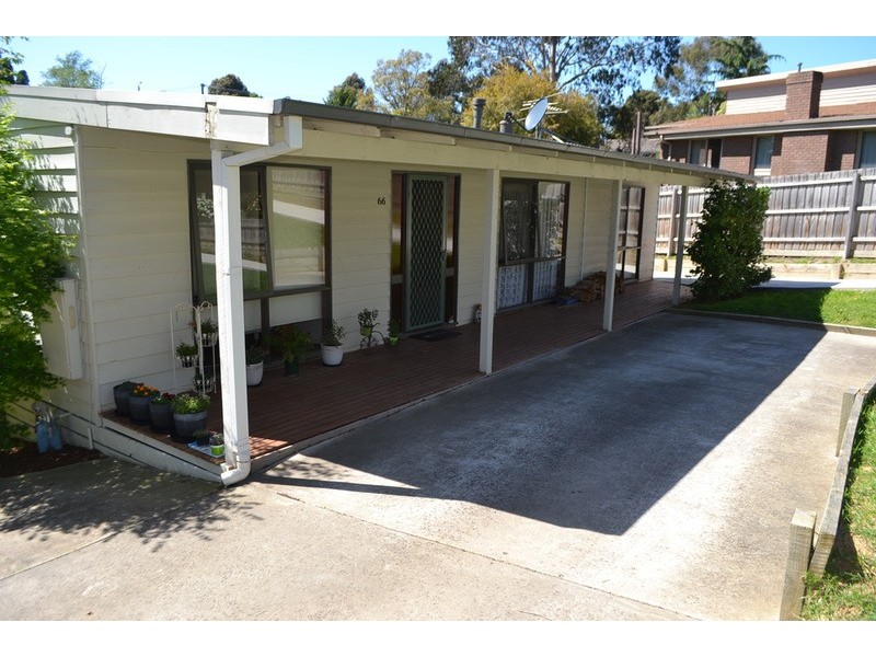 66 Roseman Road, Chirnside Park VIC 3116