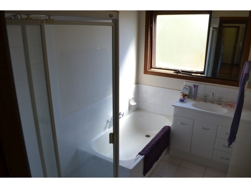 66 Roseman Road, Chirnside Park VIC 3116