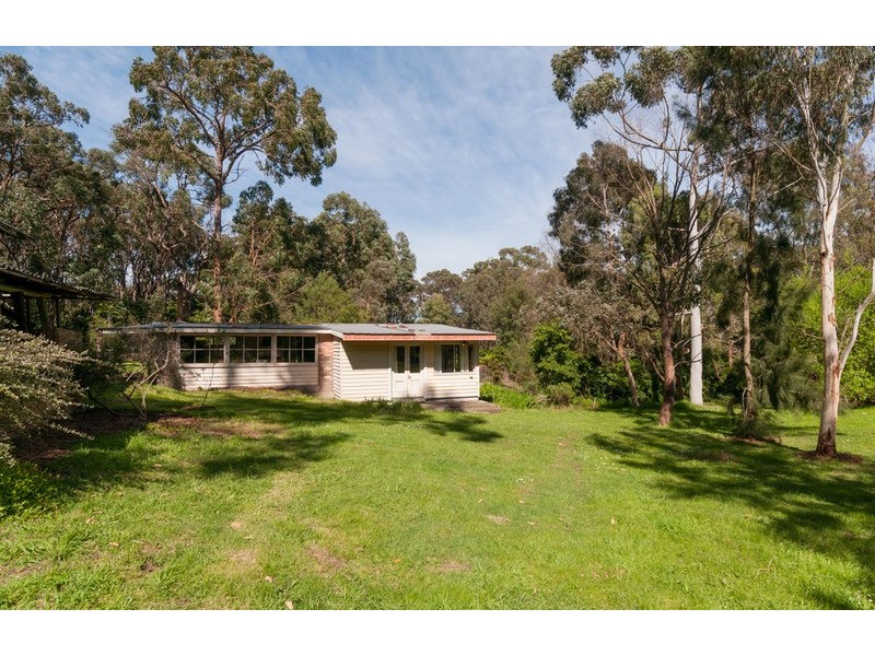 2/3 Ruby Road, Montrose VIC 3765