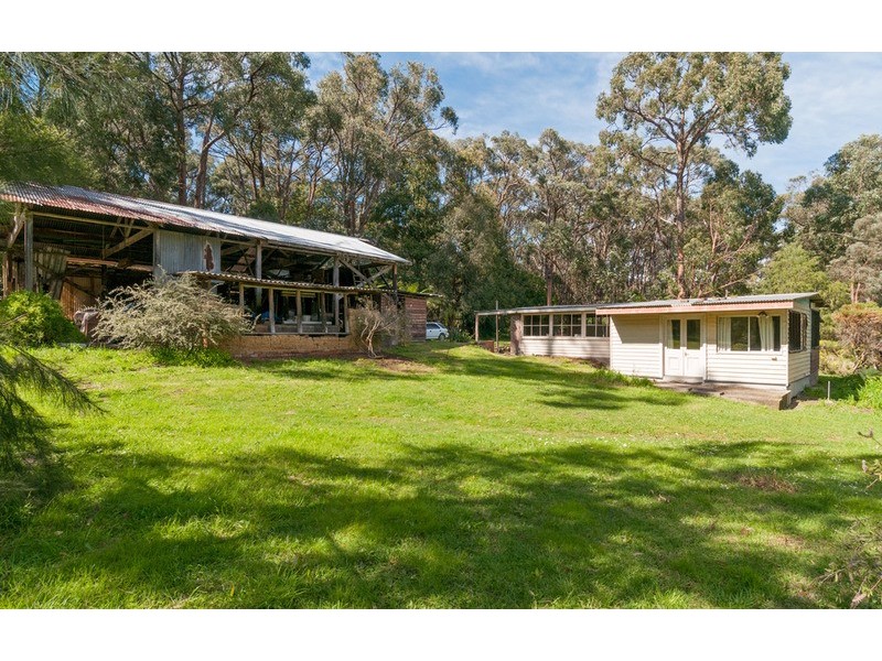 2/3 Ruby Road, Montrose VIC 3765