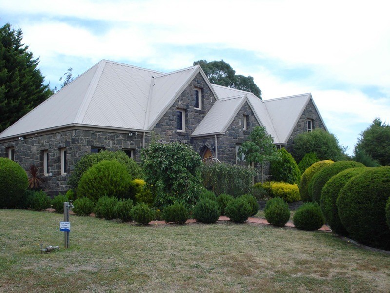 15 Pinnacle  Rise, Lilydale VIC 3140