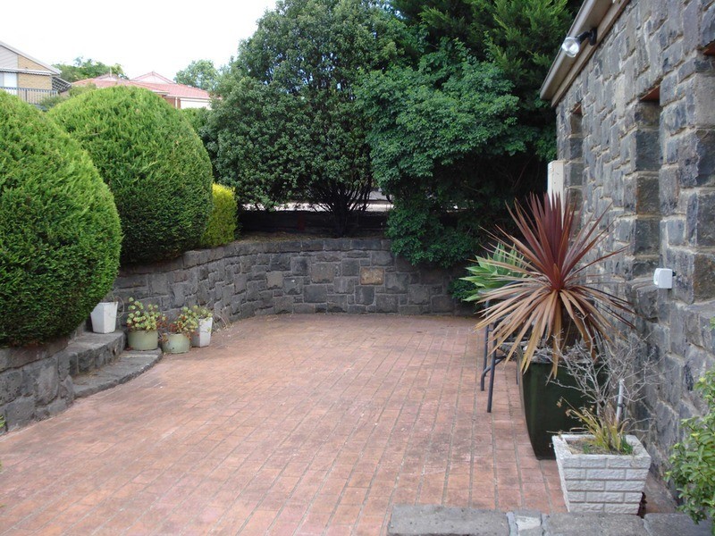 15 Pinnacle  Rise, Lilydale VIC 3140