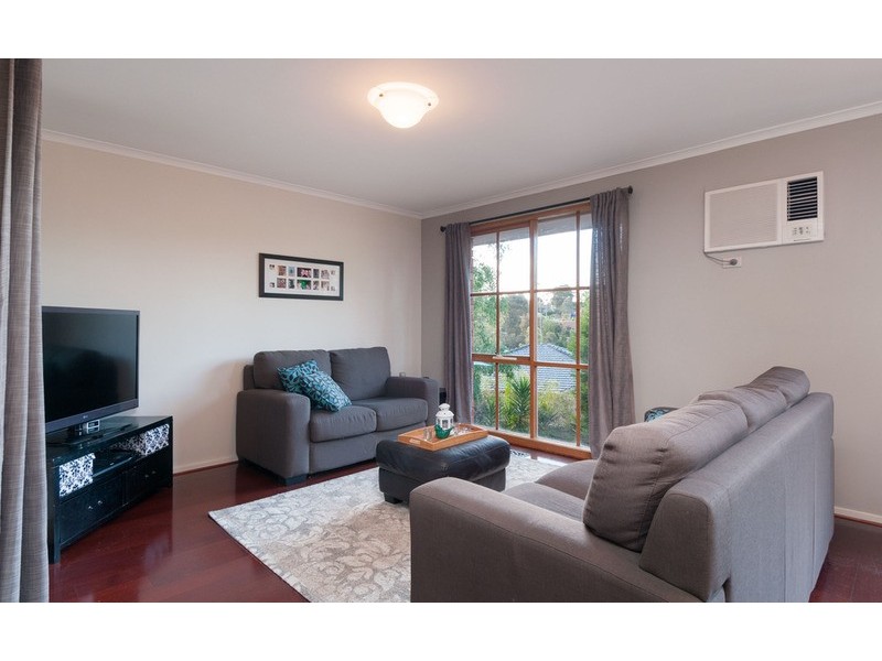 7 Nandina Close, Warranwood VIC 3134