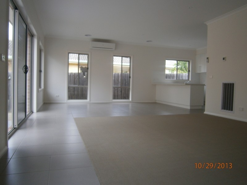 3 St James Park  Rise, Mooroolbark VIC 3138