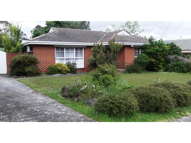 12 Wandana Street, Mooroolbark VIC 3138