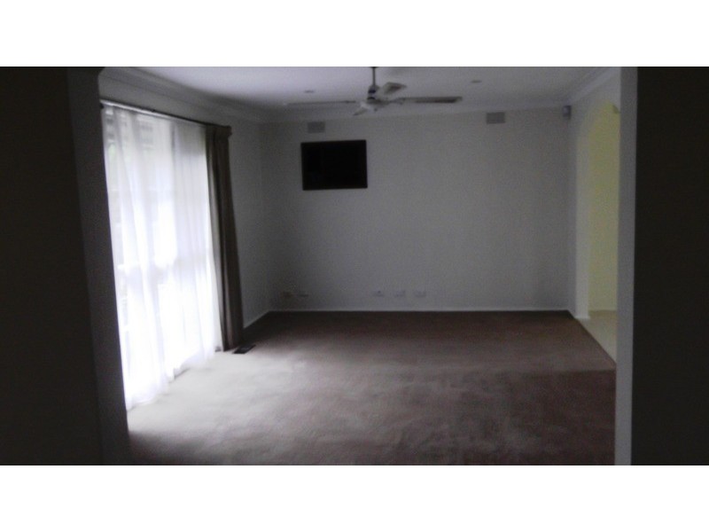 12 Wandana Street, Mooroolbark VIC 3138