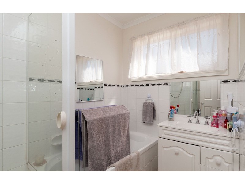 6/39 Holloway Road, Croydon North VIC 3136