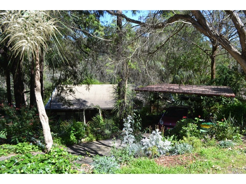 81 Commercial Road, Mount Evelyn VIC 3796