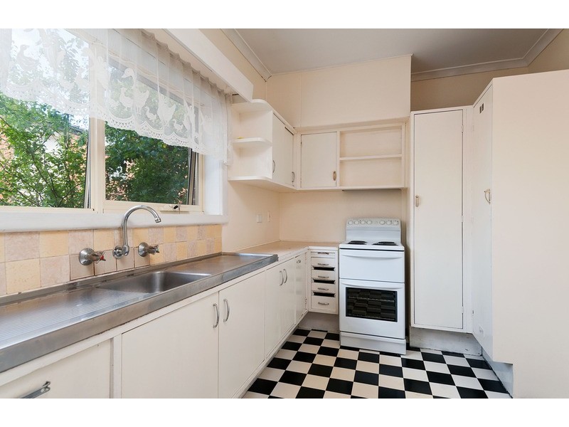 9/128 Mt Dandenong Road, Croydon VIC 3136