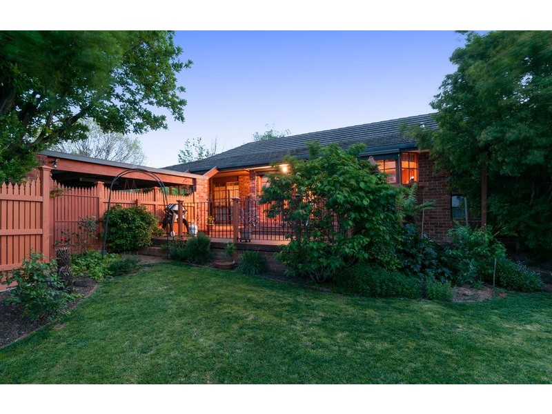 69 Alpine Way, Kilsyth VIC 3137