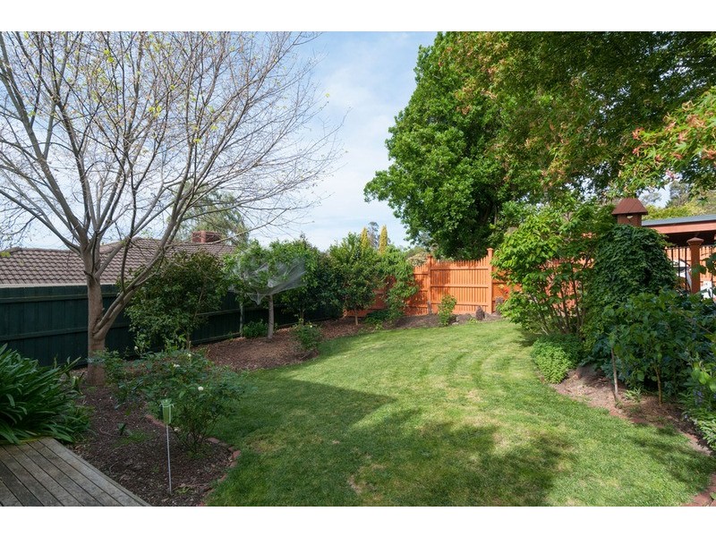 69 Alpine Way, Kilsyth VIC 3137