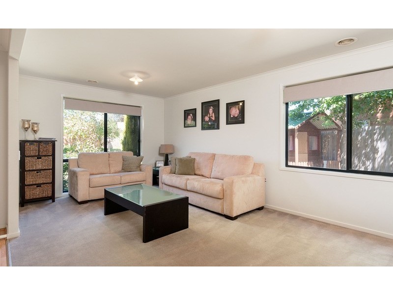 69a Blackburn Road, Mooroolbark VIC 3138