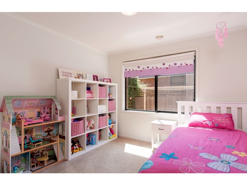 69a Blackburn Road, Mooroolbark VIC 3138