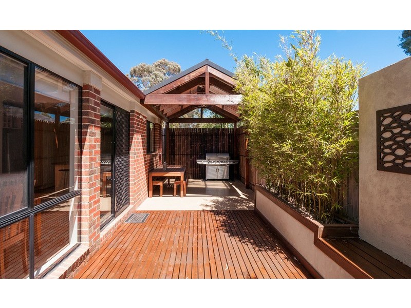 69a Blackburn Road, Mooroolbark VIC 3138