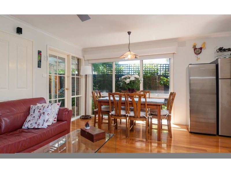 15 Struan Avenue, Mooroolbark VIC 3138