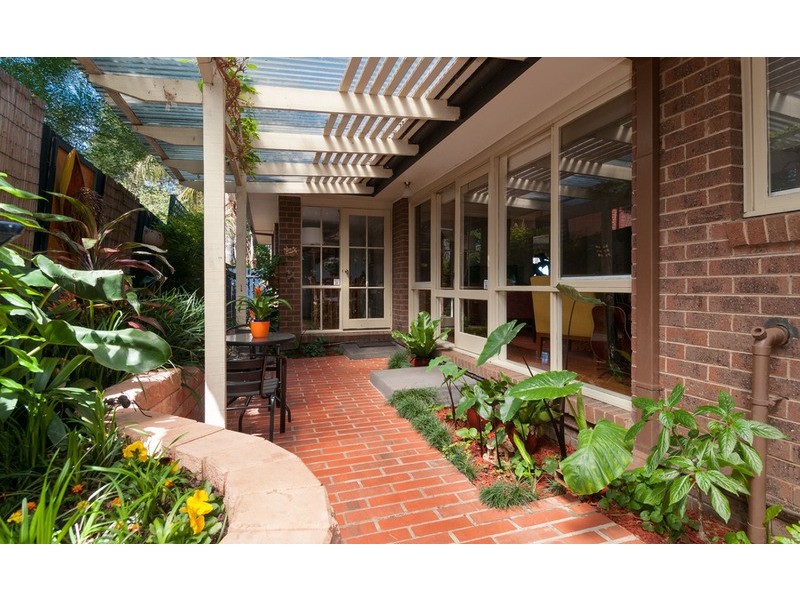 15 Struan Avenue, Mooroolbark VIC 3138