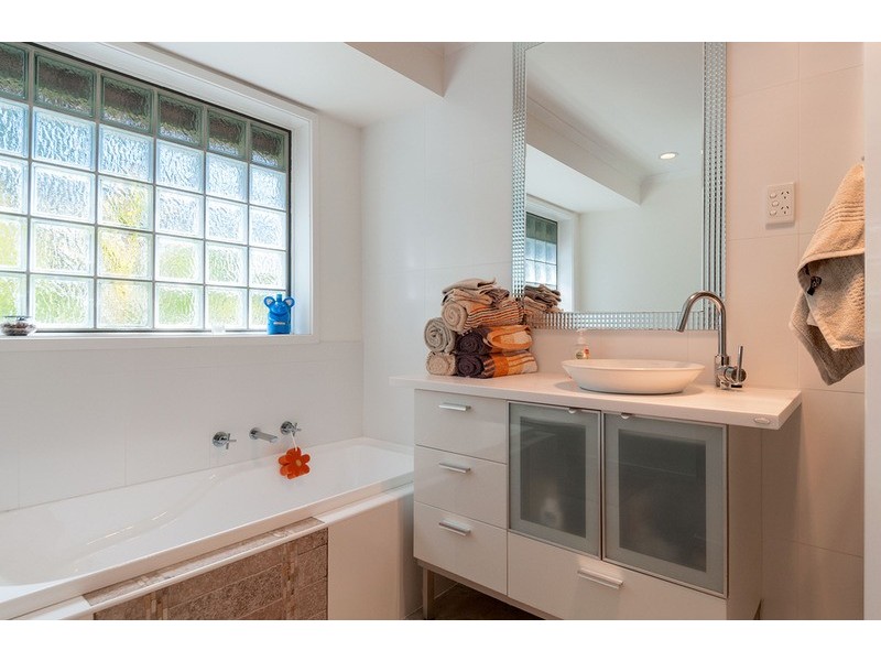 13 Great Oak Court, Mooroolbark VIC 3138