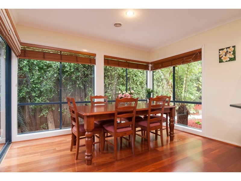 23 Freshfield Avenue, Mooroolbark VIC 3138