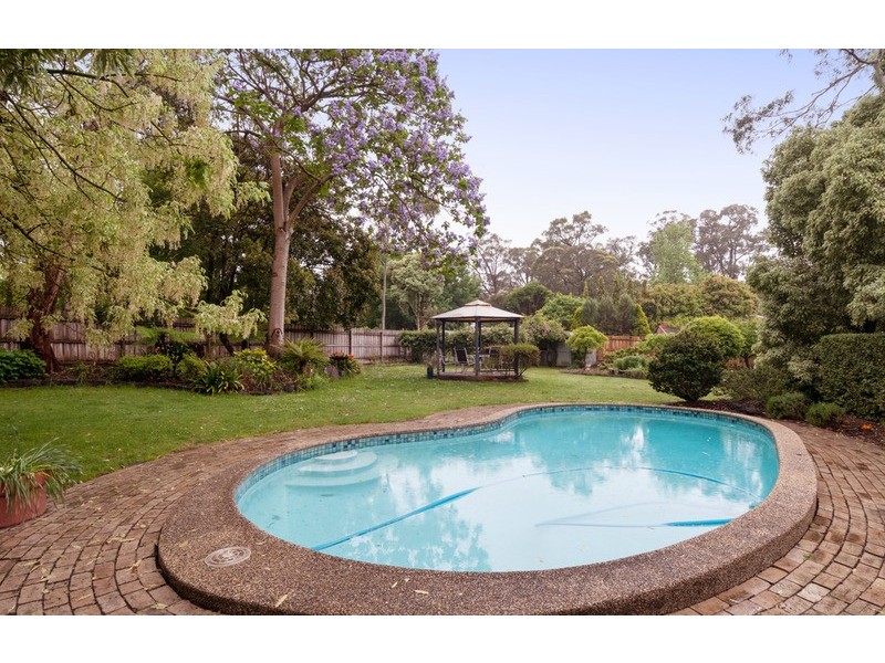 24 Greenhills Avenue, Montrose VIC 3765