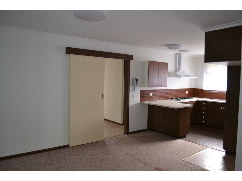 97 Hawthory Road, Kilsyth VIC 3137