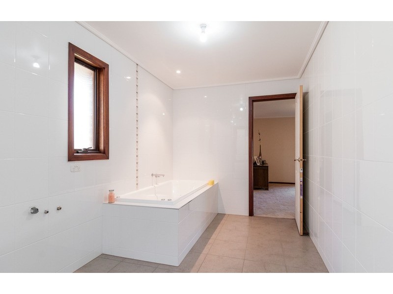 20 Partridge Way, Mooroolbark VIC 3138