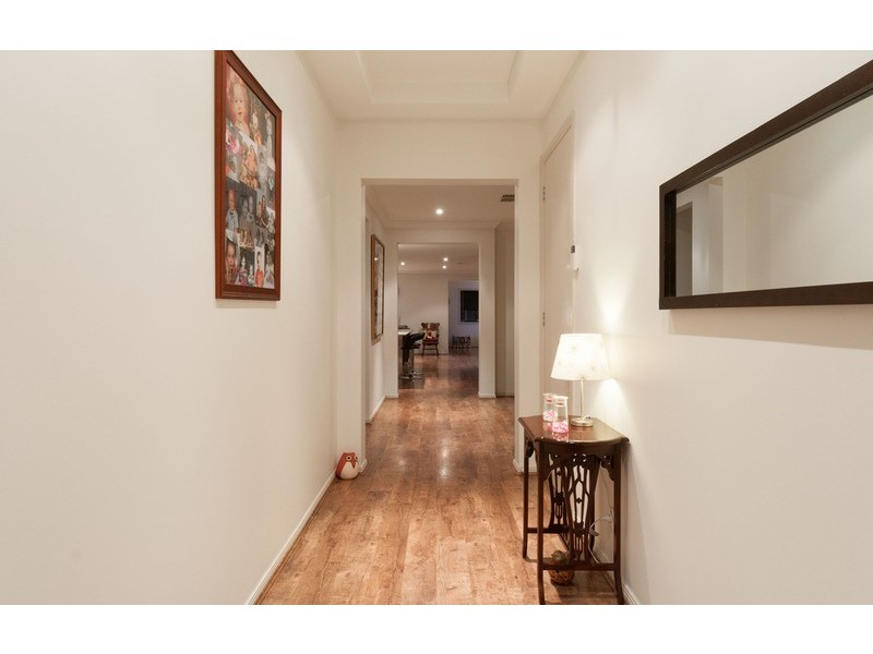 35 Larbert Road, Mooroolbark VIC 3138