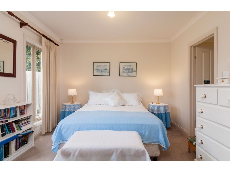 1a Mark Street, Mooroolbark VIC 3138