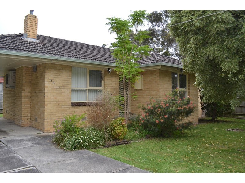 28 Dryden Concourse, Mooroolbark VIC 3138
