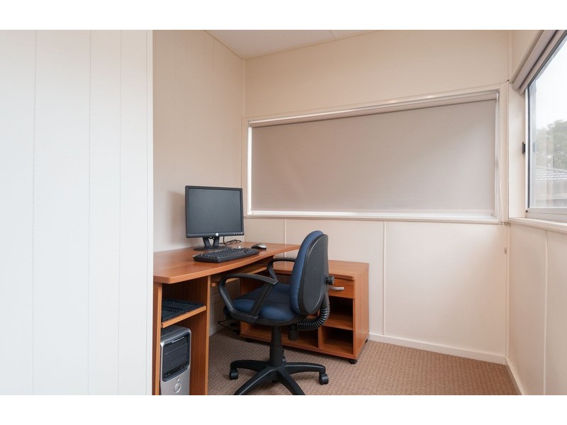 16 Colchester Road, Kilsyth VIC 3137