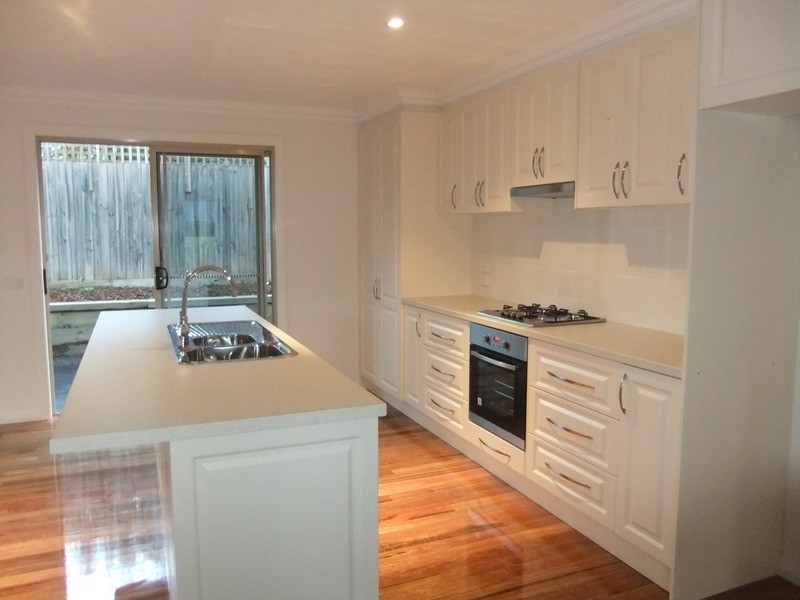 38a Zina  Grove, Mooroolbark VIC 3138