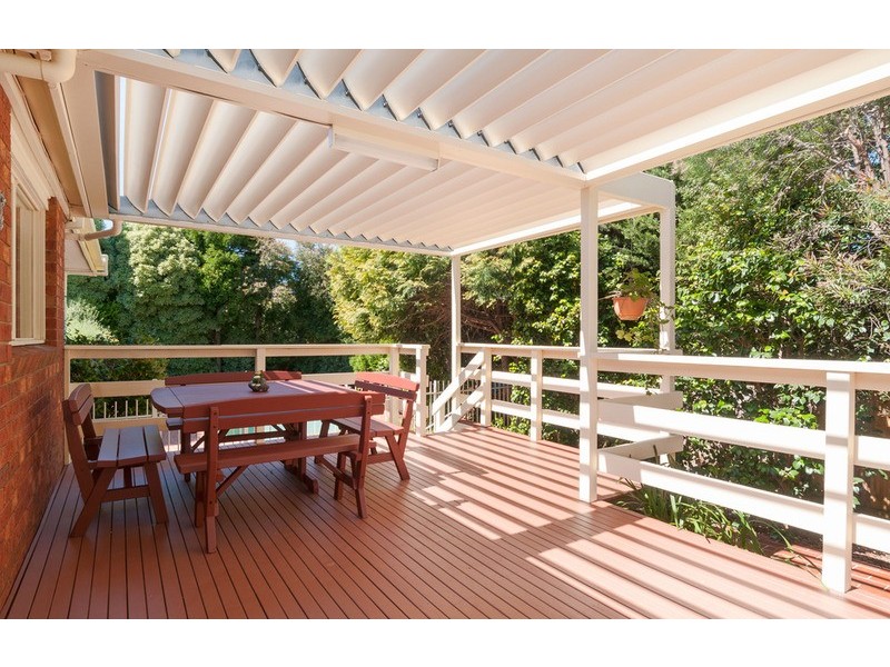 18 Ashton Avenue, Mooroolbark VIC 3138