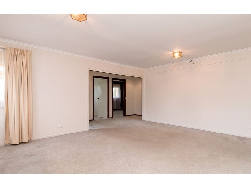 6 Anthony Drive, Chirnside Park VIC 3116