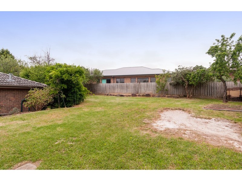 6 Anthony Drive, Chirnside Park VIC 3116