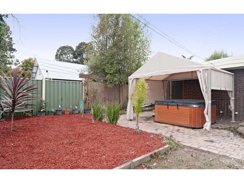 2 Bulga Street, Mooroolbark VIC 3138
