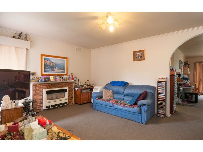 11 Cherylnne Crescent, Kilsyth VIC 3137