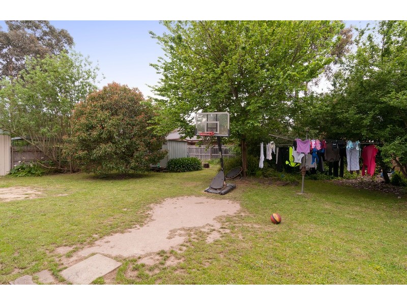 11 Cherylnne Crescent, Kilsyth VIC 3137