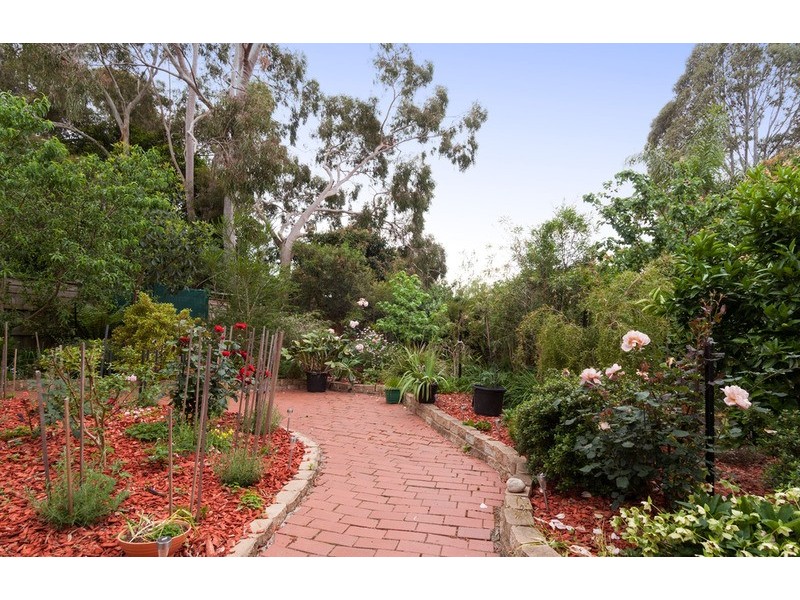 6 Daymar Drive, Mooroolbark VIC 3138