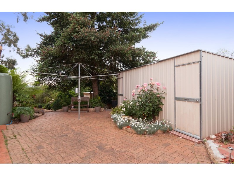 6 Daymar Drive, Mooroolbark VIC 3138