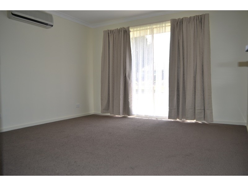 65 Country Club Drive, Chirnside Park VIC 3116