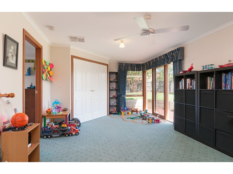 102 Nimblefoot Way, Lilydale VIC 3140
