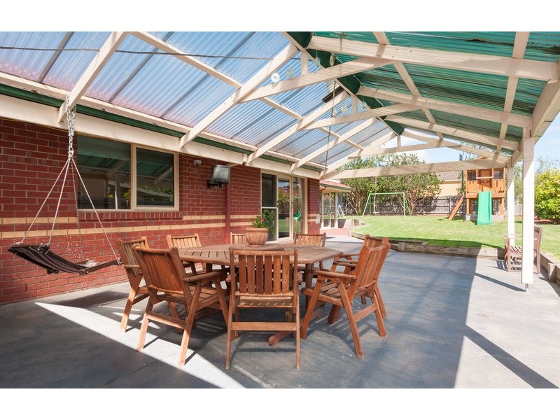 102 Nimblefoot Way, Lilydale VIC 3140