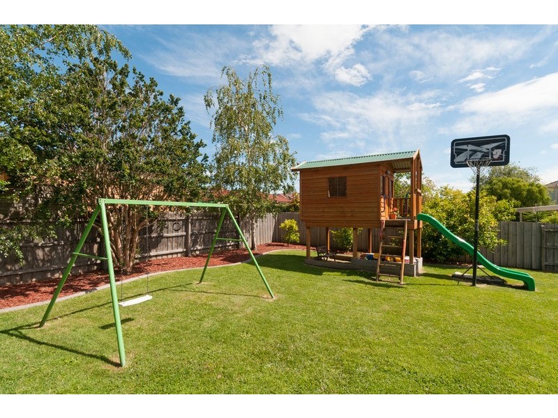 102 Nimblefoot Way, Lilydale VIC 3140