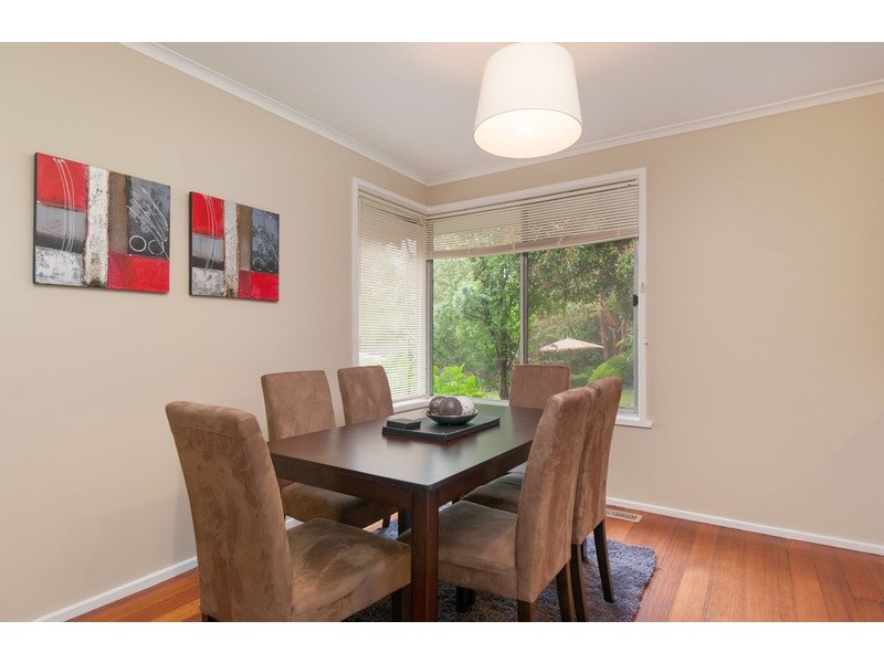 14 Lansell Road, Mooroolbark VIC 3138
