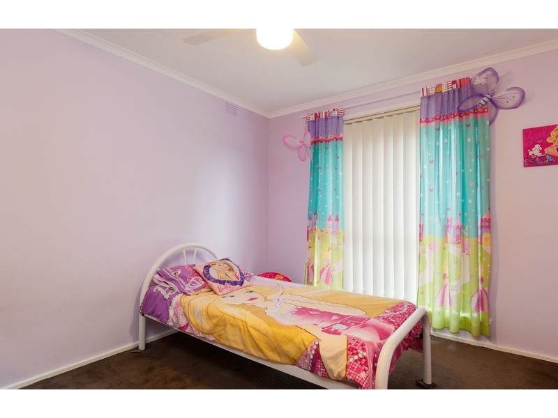 14 Lansell Road, Mooroolbark VIC 3138