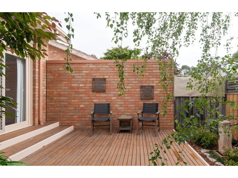 2/12 Plumer Street, Croydon VIC 3136