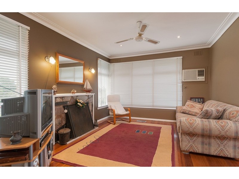 34 Ervin Road, Kilsyth VIC 3137